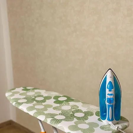 Апартаменты Simcity I Free Parking,24 7 Self Check-in, Balcony, Quiet Location With Easy Transportation To Square